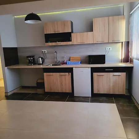 Guest house нашата къща 